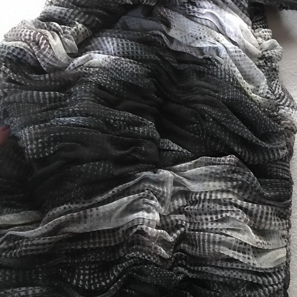 Strapless BCBG party dress - Picture 7 of 13